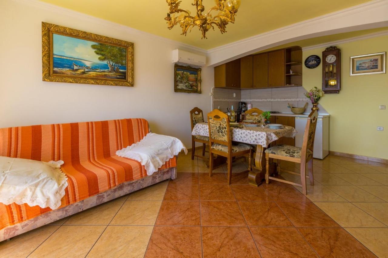 Mali Marino Selce Apartment Exterior photo